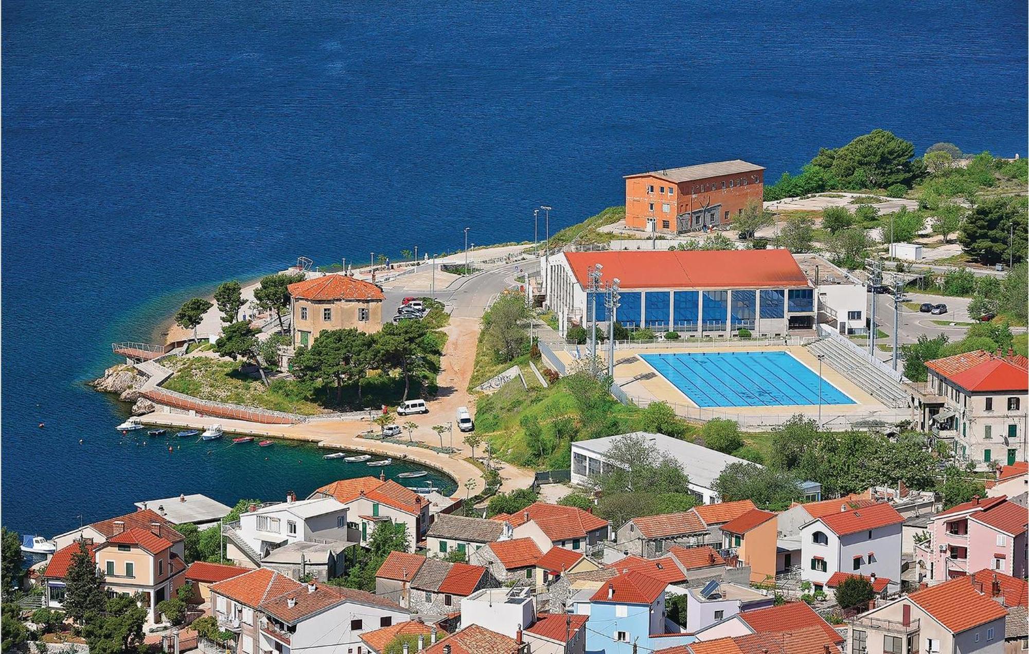 3 Bedroom Lovely Apartment In Brodarica Brodarica  Buitenkant foto